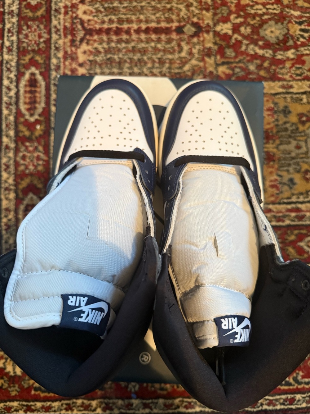 Jordan 1 Retro High OG Midnight Navy & Black - Picture 3 of 6
